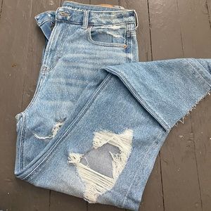 American Eagle Distressed Mom Jean